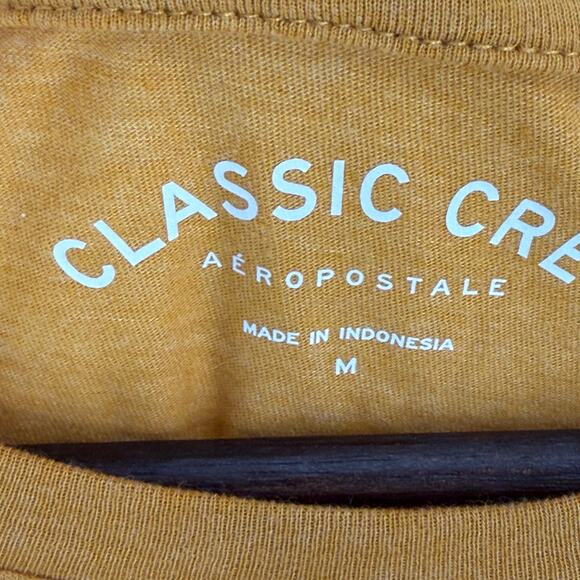 Aeropostale NYC Embroidered T-Shirt Womens Med Mustard Yellow Classic Crew Fall - Picture 3 of 4
